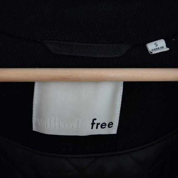 Aritzia Wool Coat - Picture 2 of 8